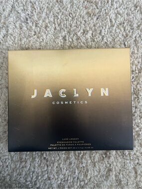 Jaclyn Cosmetics Luxe Legacy Eyeshadow Palette - Gold to Black
